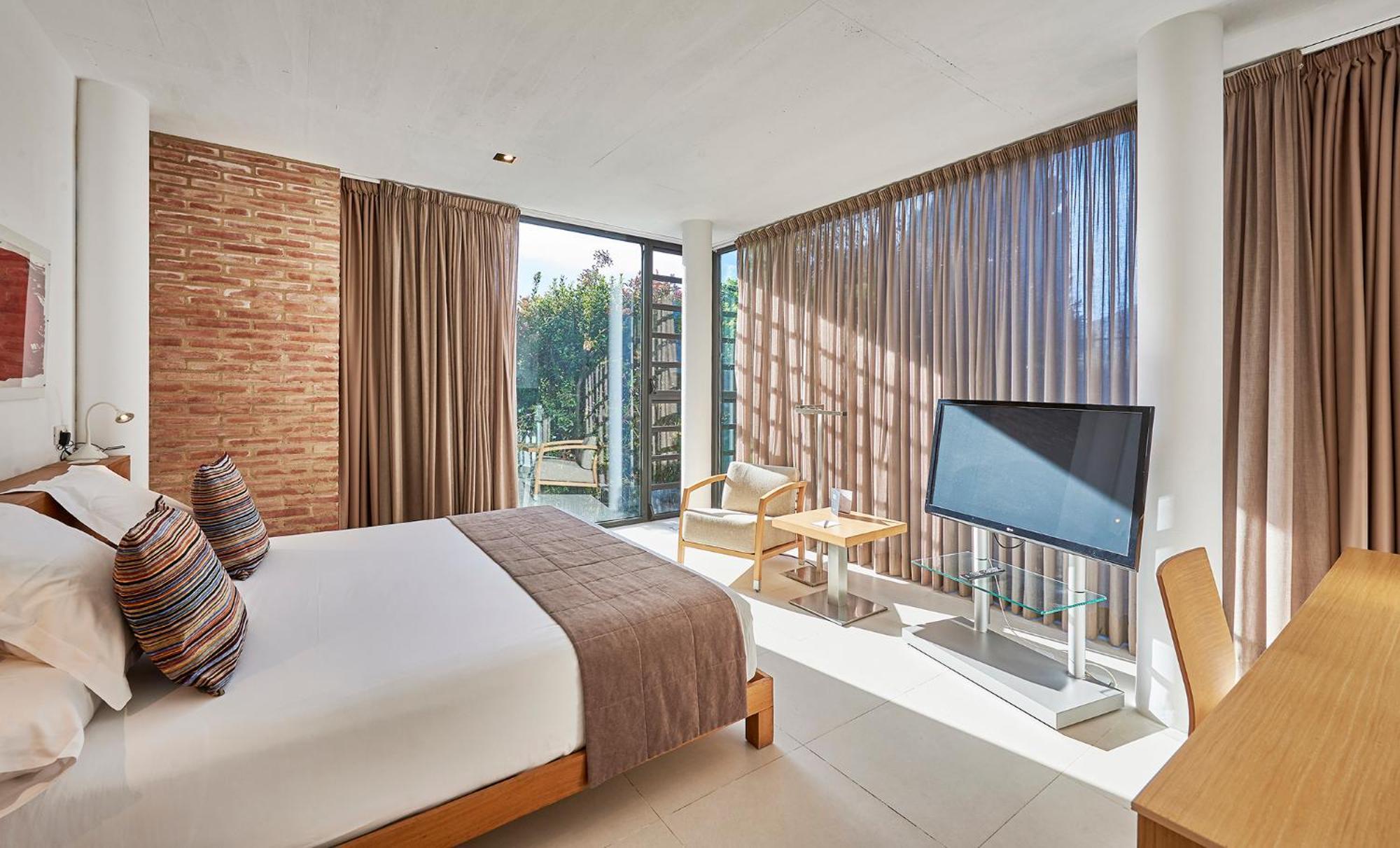 Urh - Hotel Moli Del Mig Torroella De Montgri Phòng bức ảnh
